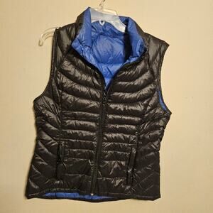 Bernardo Goose Down Puffer Vest Black and Blue Full Zip Quilted Small